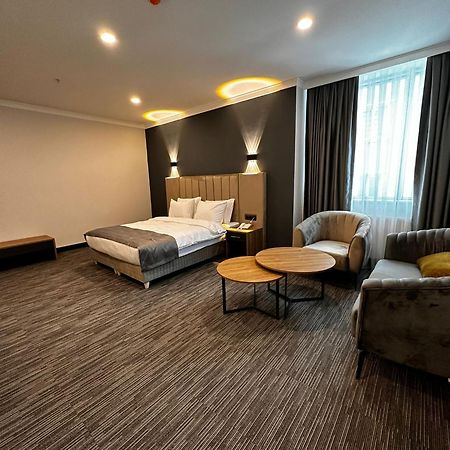 Home Plus Hotel Istambul Exterior foto
