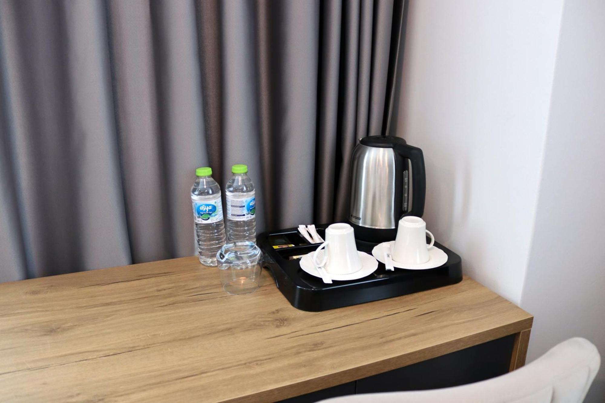 Home Plus Hotel Istambul Exterior foto