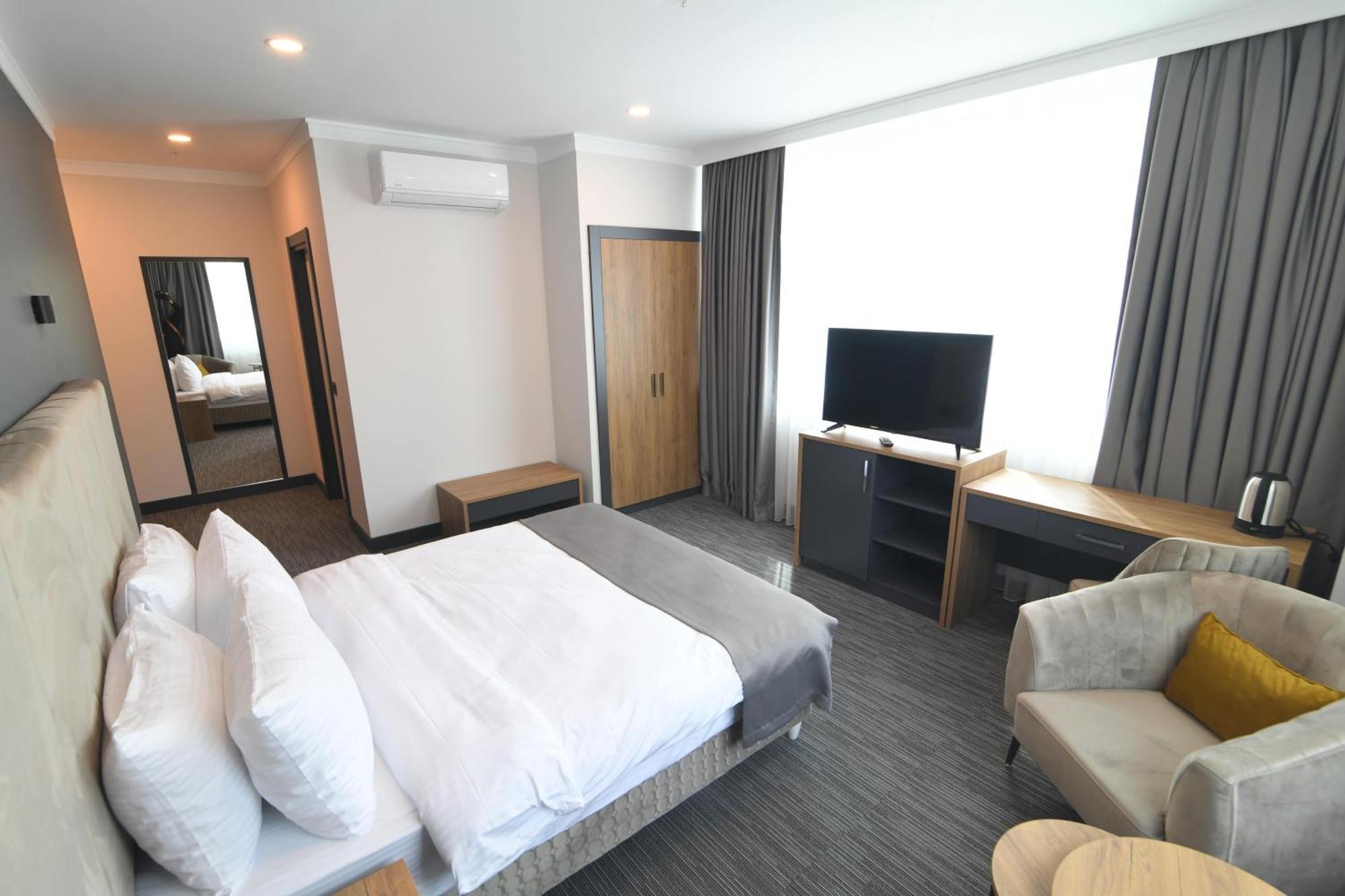 Home Plus Hotel Istambul Exterior foto