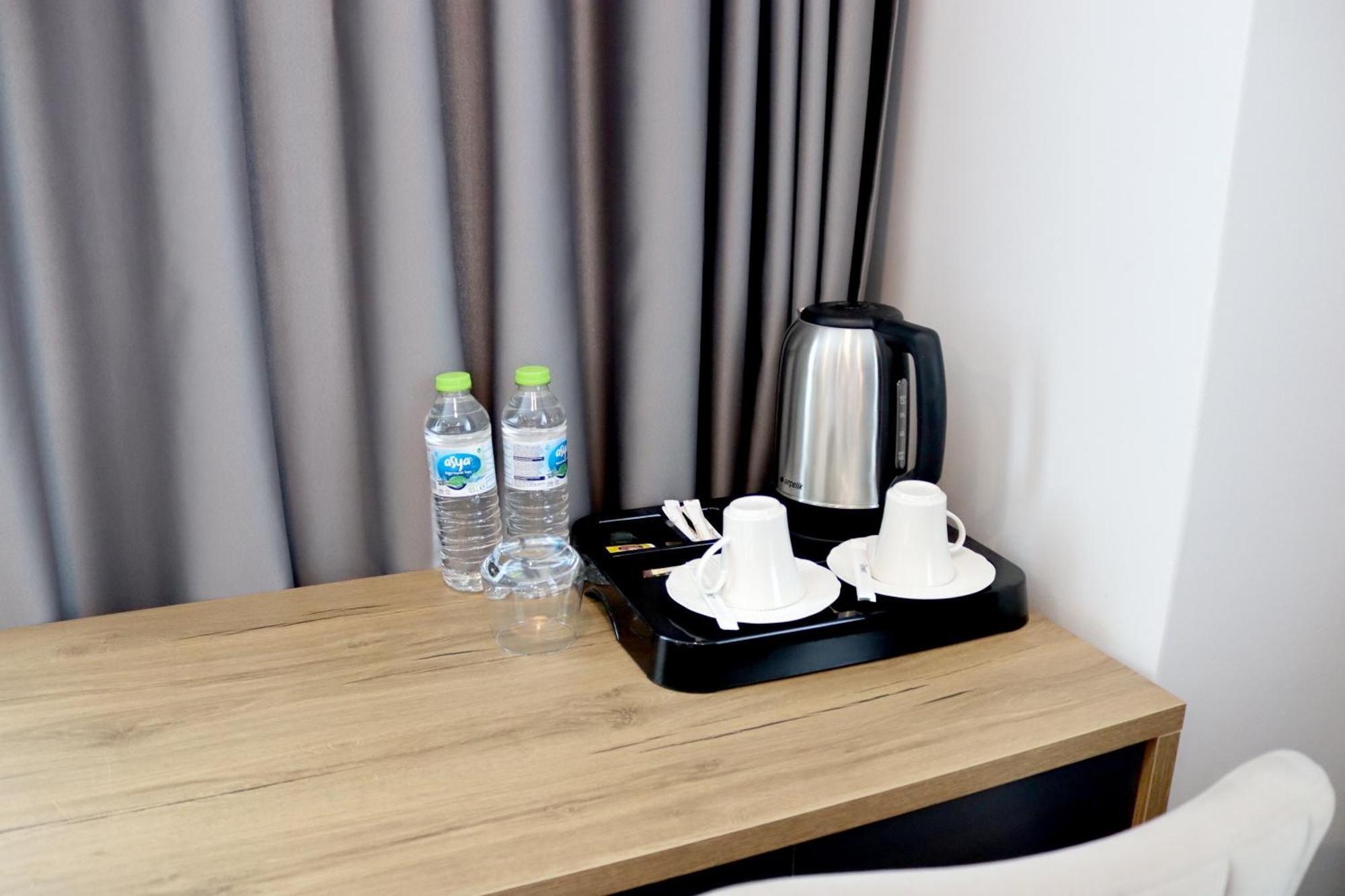 Home Plus Hotel Istambul Exterior foto