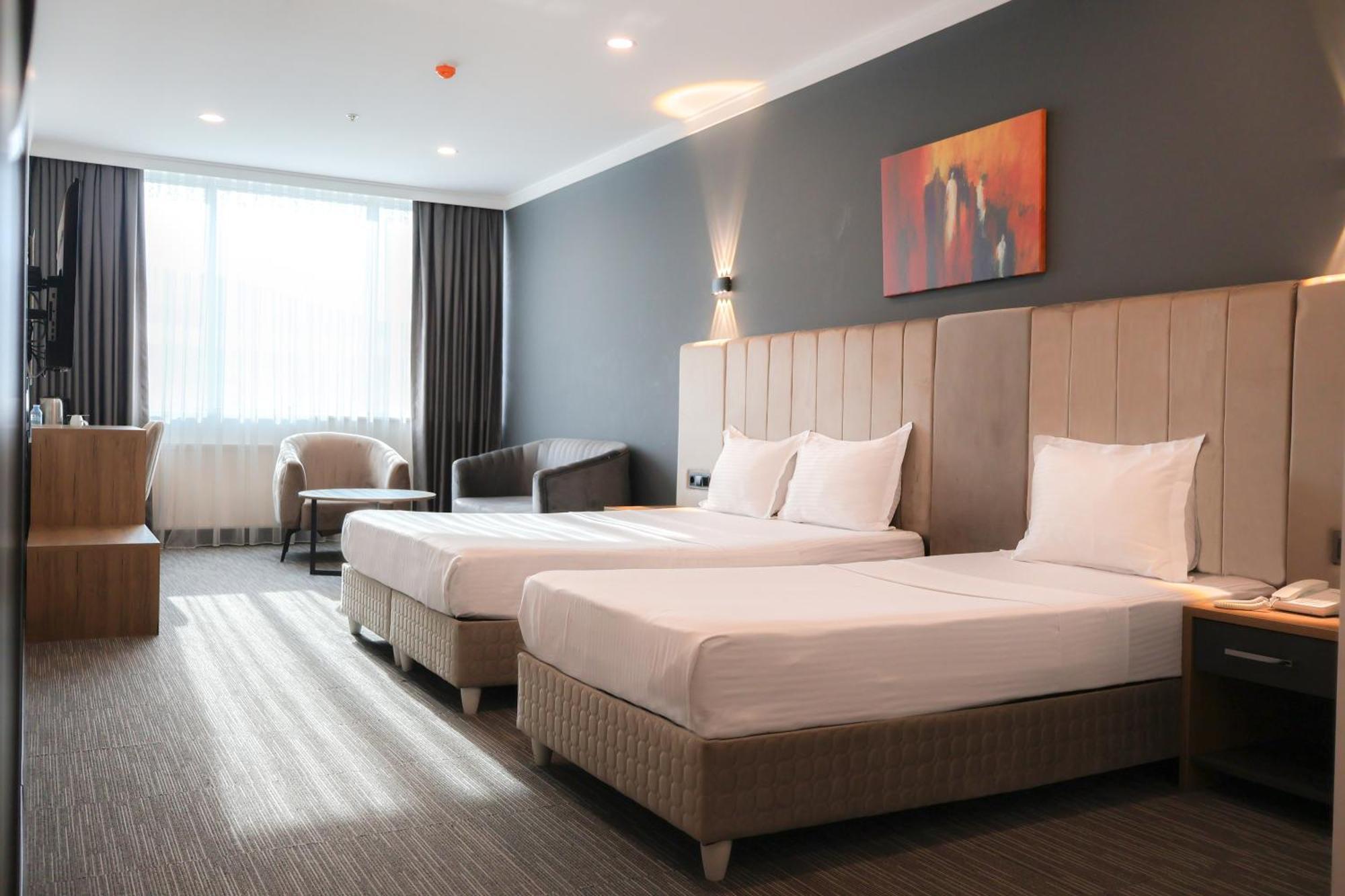 Home Plus Hotel Istambul Exterior foto