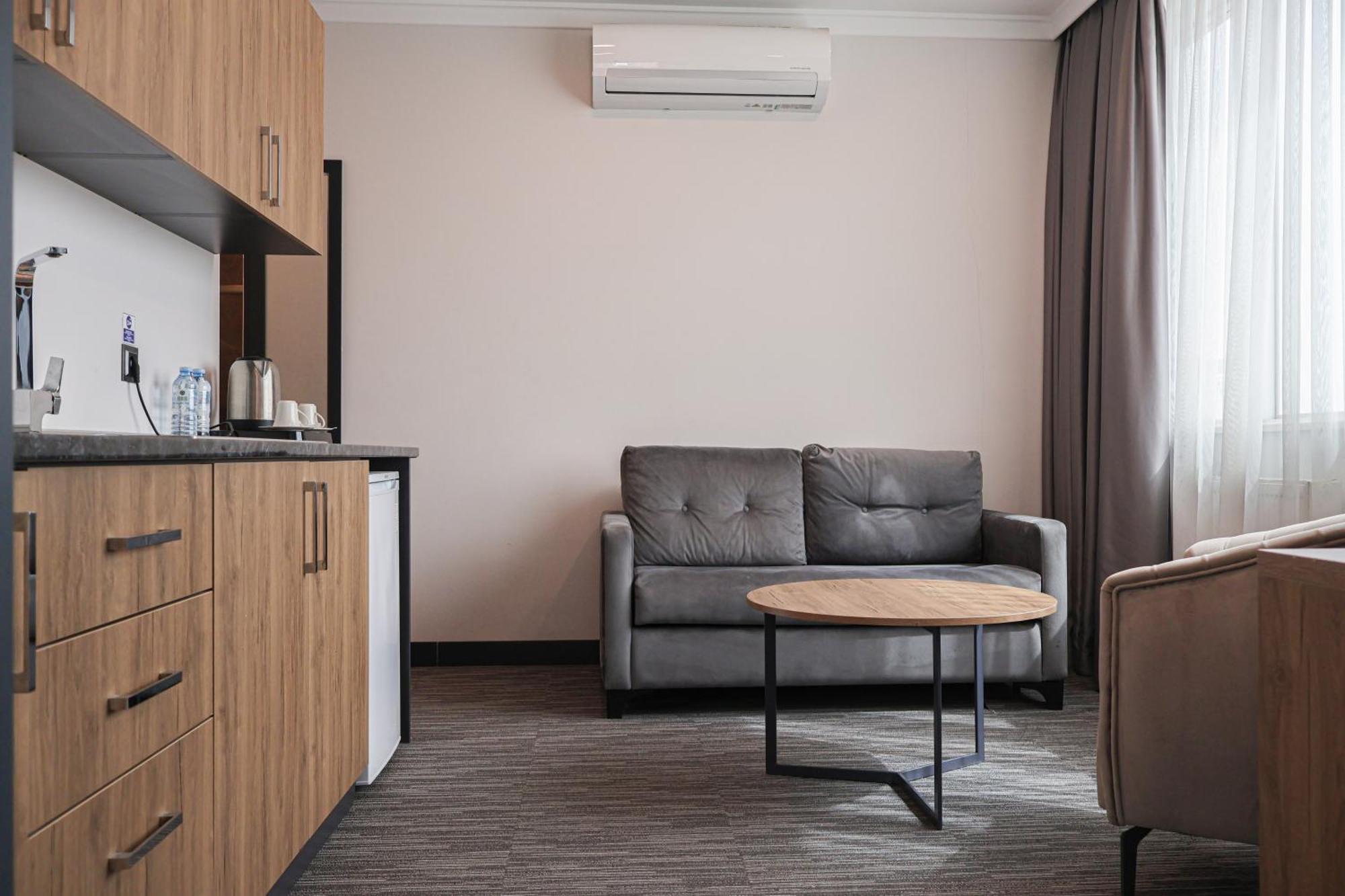 Home Plus Hotel Istambul Exterior foto