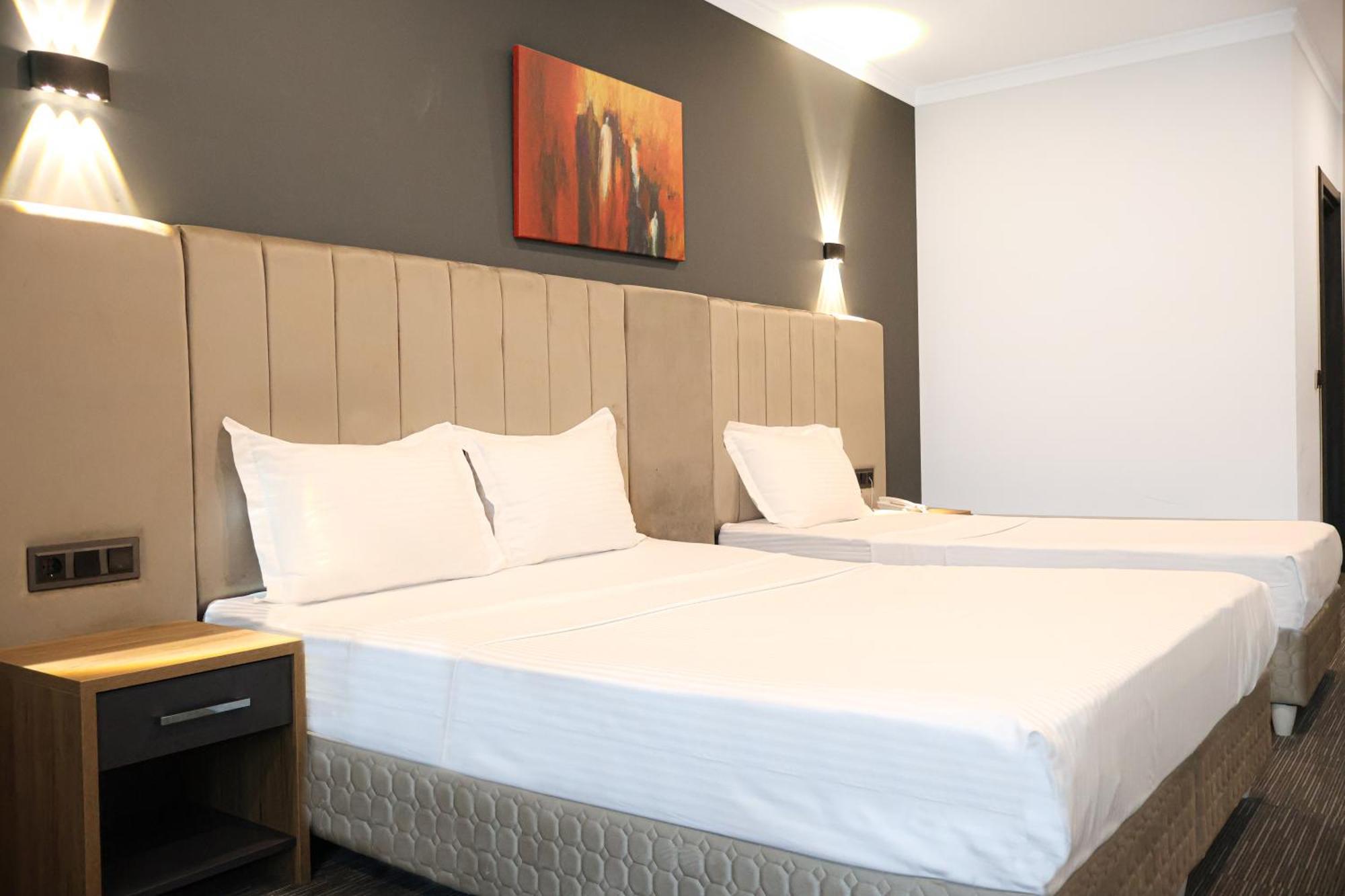 Home Plus Hotel Istambul Exterior foto