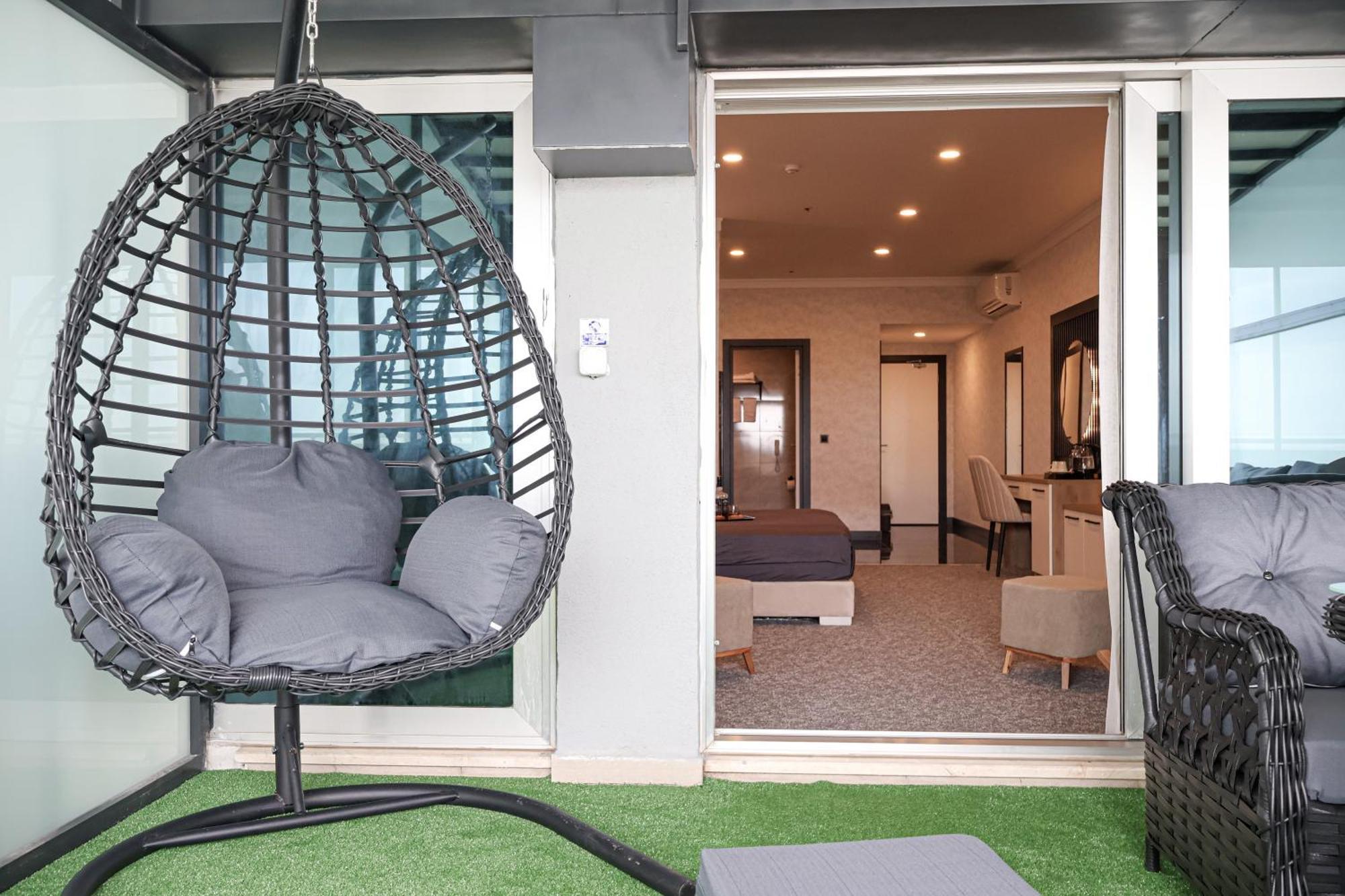 Home Plus Hotel Istambul Exterior foto